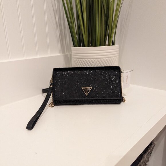 Guess handbag - Picture 1 of 11